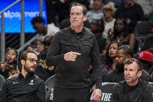 巴拉圭vs澳大利亚直播赛事前瞻_巴拉圭vs澳大利亚直播赛事前瞻高清无广告_巴拉圭vs澳大利亚直播赛事前瞻流畅直播入口