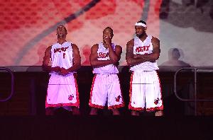 NBA老鹰vs灰熊_NBA老鹰vs灰熊全场次直播_NBA老鹰vs灰熊所有比赛免费看